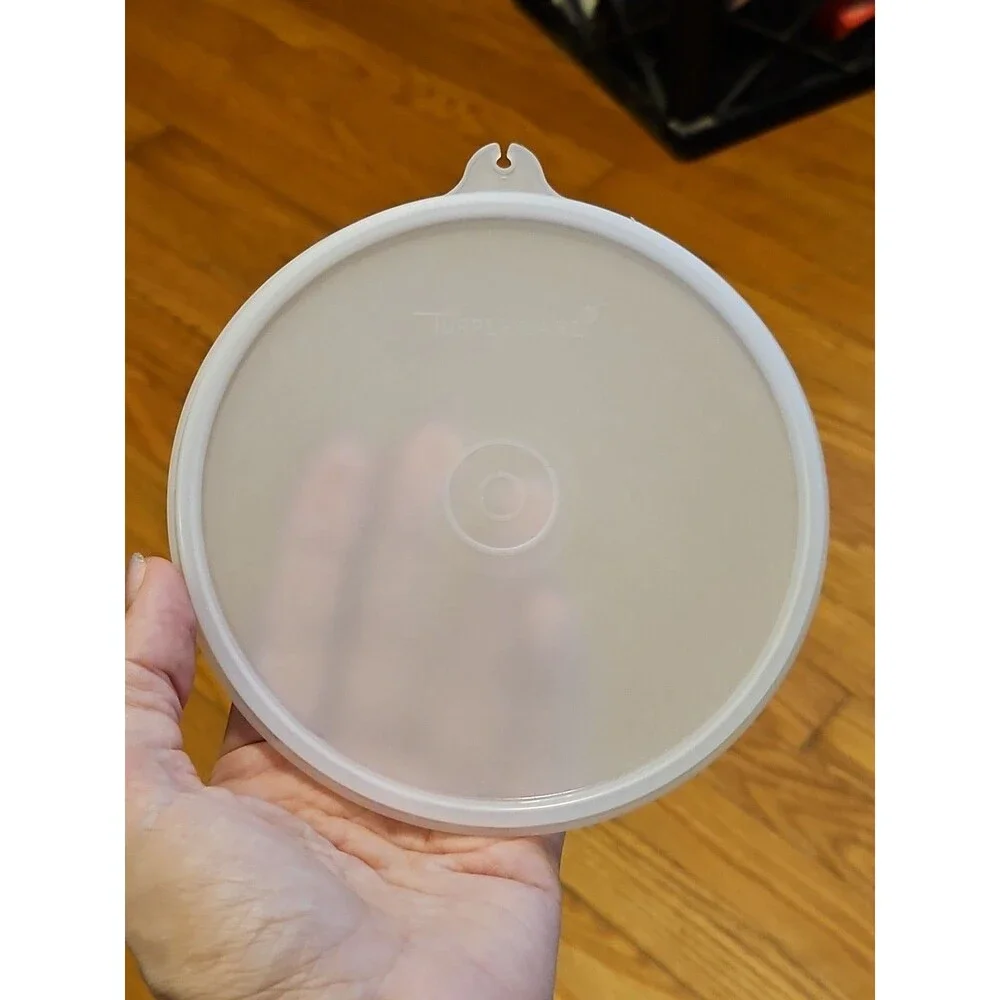 Vintage Tupperware #238 Replacement 5.5